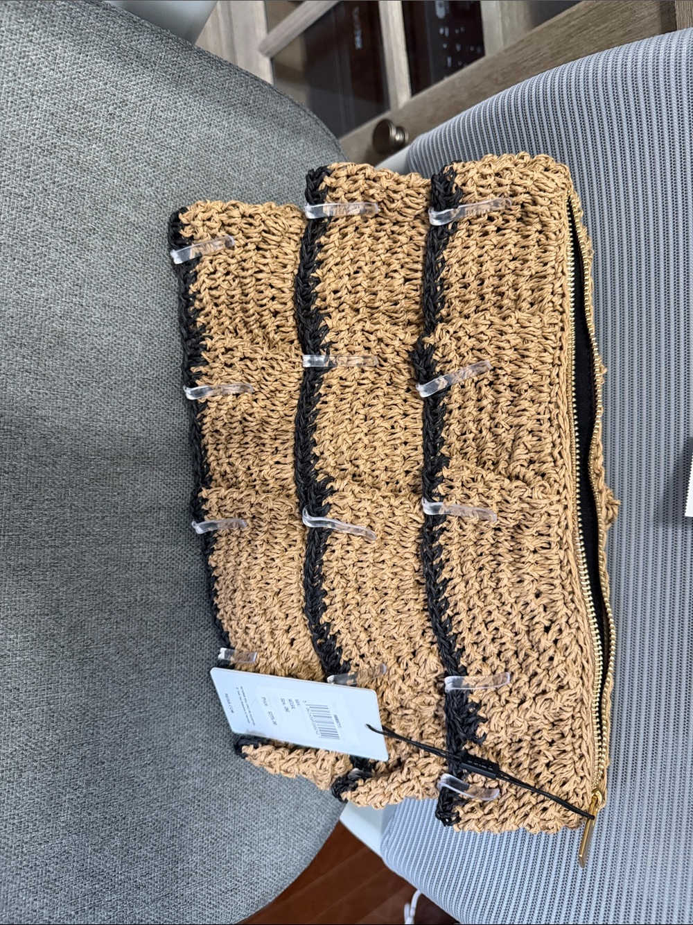 NWT Reiss Raffia Ruffle Clutch - Picture 3 of 3